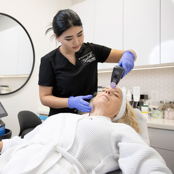 Facials, Botox, and Fillers in Santa Monica| SkinCeuticals SkinLab ...